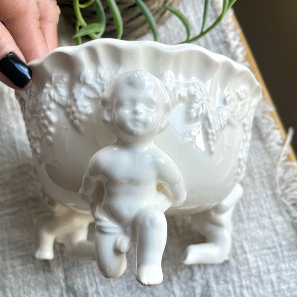 Vintage Lefton, Porcelain Renaissance Cherubs Bowl Japan 60’s-80’s - Picture 2 of 15